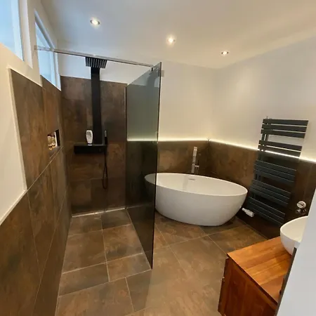 Geraeumiges City-apartment Klagenfurt شقة كلاغنفورت