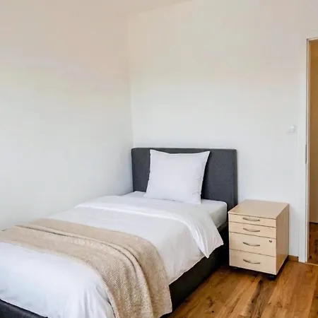דירה Geraeumiges City-apartment Klagenfurt